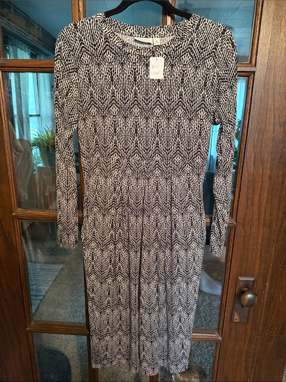 Black & White Long Sleeve Printed Midi Dress